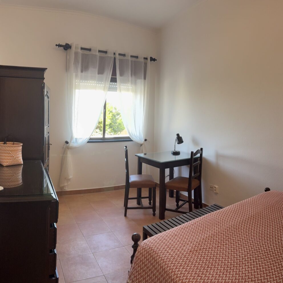 One Bedroom Apartment, Bedroom with a double bed