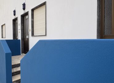 One Bedroom Apartment Front door